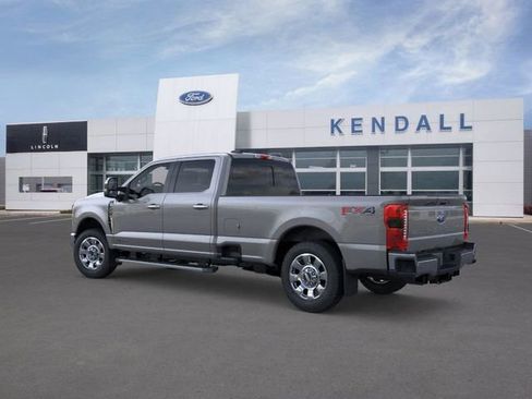 New 2026 Ford F350 Lariat w/ Chrome Package image 4
