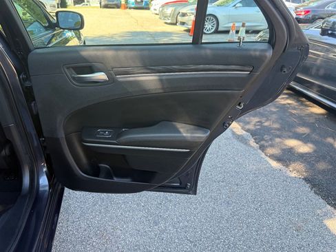Used 2019 Chrysler 300 Touring w/ Sport Appearance Package RWD image 21