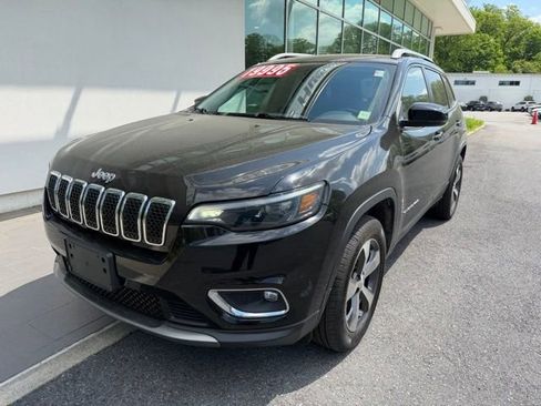 Used 2020 Jeep Cherokee Limited AWD/4WD image 3