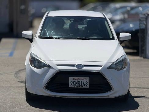 Used 2017 Toyota Yaris iA FWD image 51