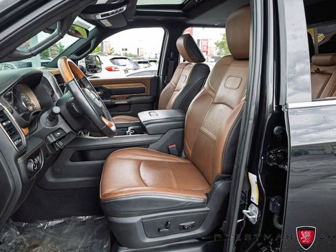 Used 2020 RAM 2500 Limited AWD/4WD image 29