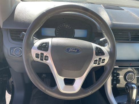 Used 2014 Ford Edge Limited w/ Driver Entry Package AWD/4WD image 10