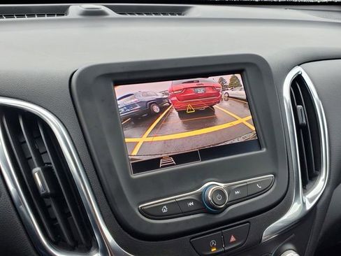 Certified 2024 Chevrolet Equinox LT w/ LPO, Floor Liner Package image 32