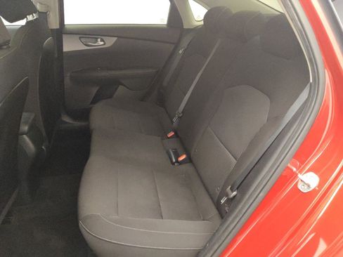 Used 2019 Kia Forte LXS image 18