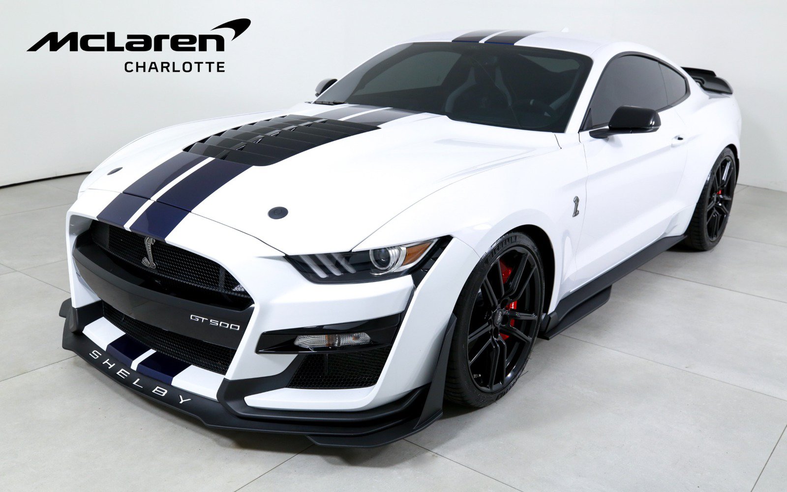 Used 2021 Ford Mustang Shelby GT500 w/ Technology Package RWD image 1