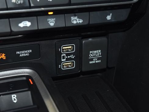 Used 2019 Honda Insight Touring image 16