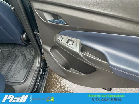 Used 2023 Chevrolet Bolt EUV Premier w/ Super Cruise Package image 33