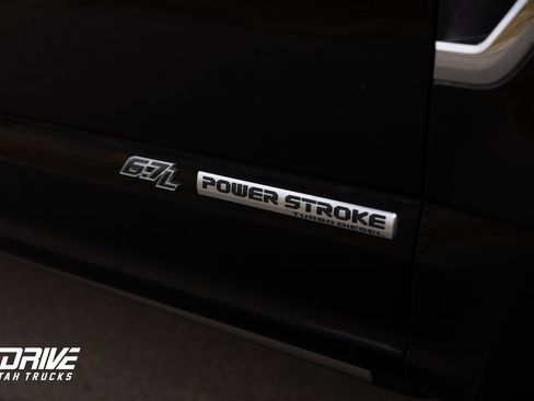 Used 2022 Ford F350 Platinum image 7