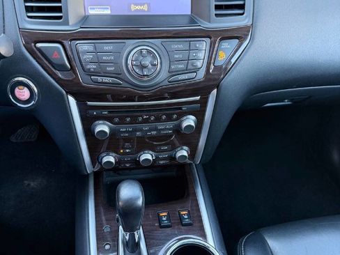 Used 2016 Nissan Pathfinder SL w/ SL Premium Package image 23