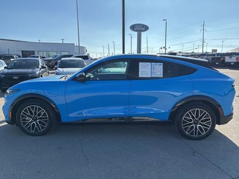 Used 2024 Ford Mustang Mach-E Premium image 4