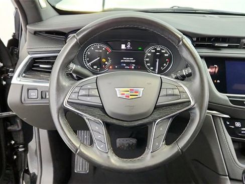 Used 2023 Cadillac XT5 Premium Luxury w/ LPO, Floor Liner Package image 14