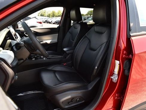 Used 2025 Jeep Compass Limited AWD/4WD image 21