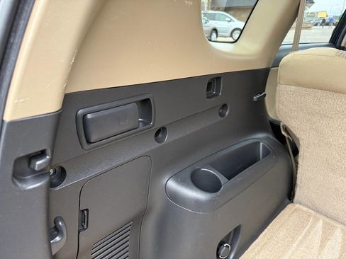 Used 2012 Toyota RAV4 4WD w/ Value Pkg image 77