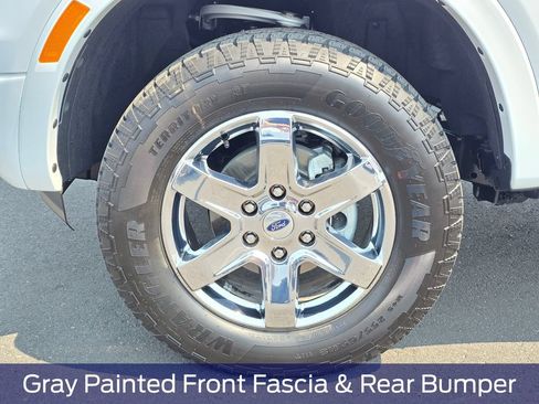 Used 2025 Ford Ranger XLT w/ Equipment Group 301A High AWD/4WD image 9