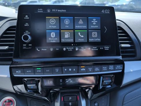 Used 2025 Honda Odyssey Sport-L image 3