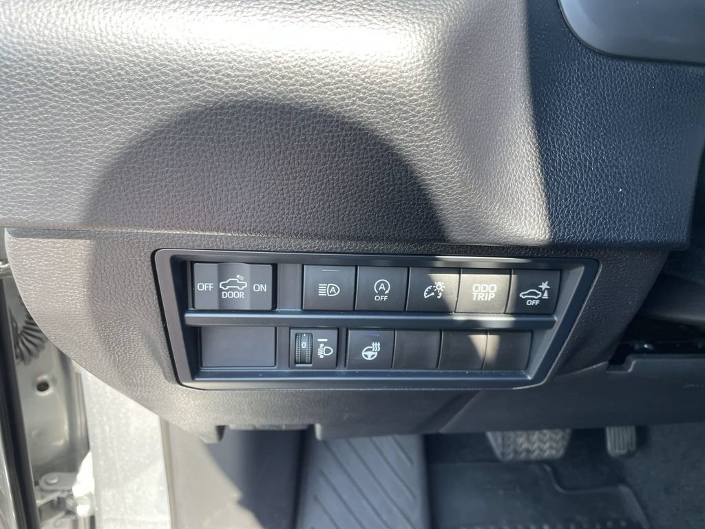 Used 2025 Toyota Tundra SR5 w/ SR5 Premium Package AWD/4WD image 18