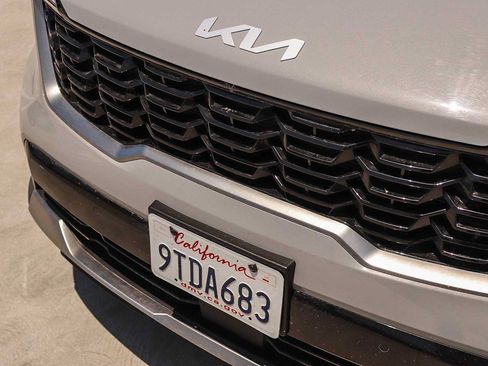 Used 2025 Kia Sorento S w/ Panoramic Sunroof Package FWD image 8