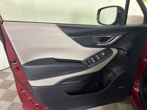 Used 2023 Subaru Forester Limited w/ Popular Package #2 AWD/4WD image 24