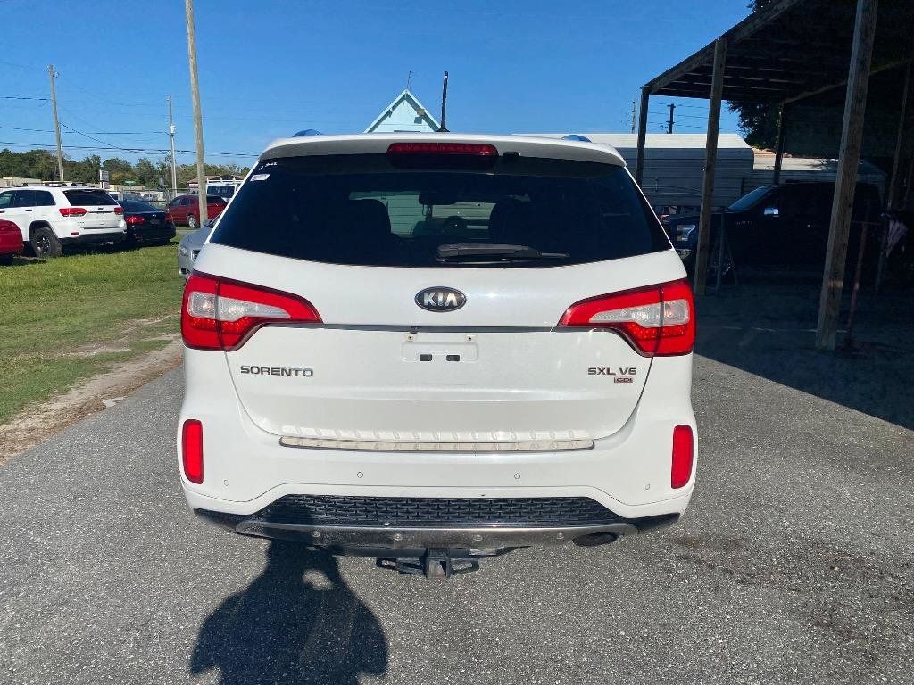 Used 2014 Kia Sorento SX FWD image 4