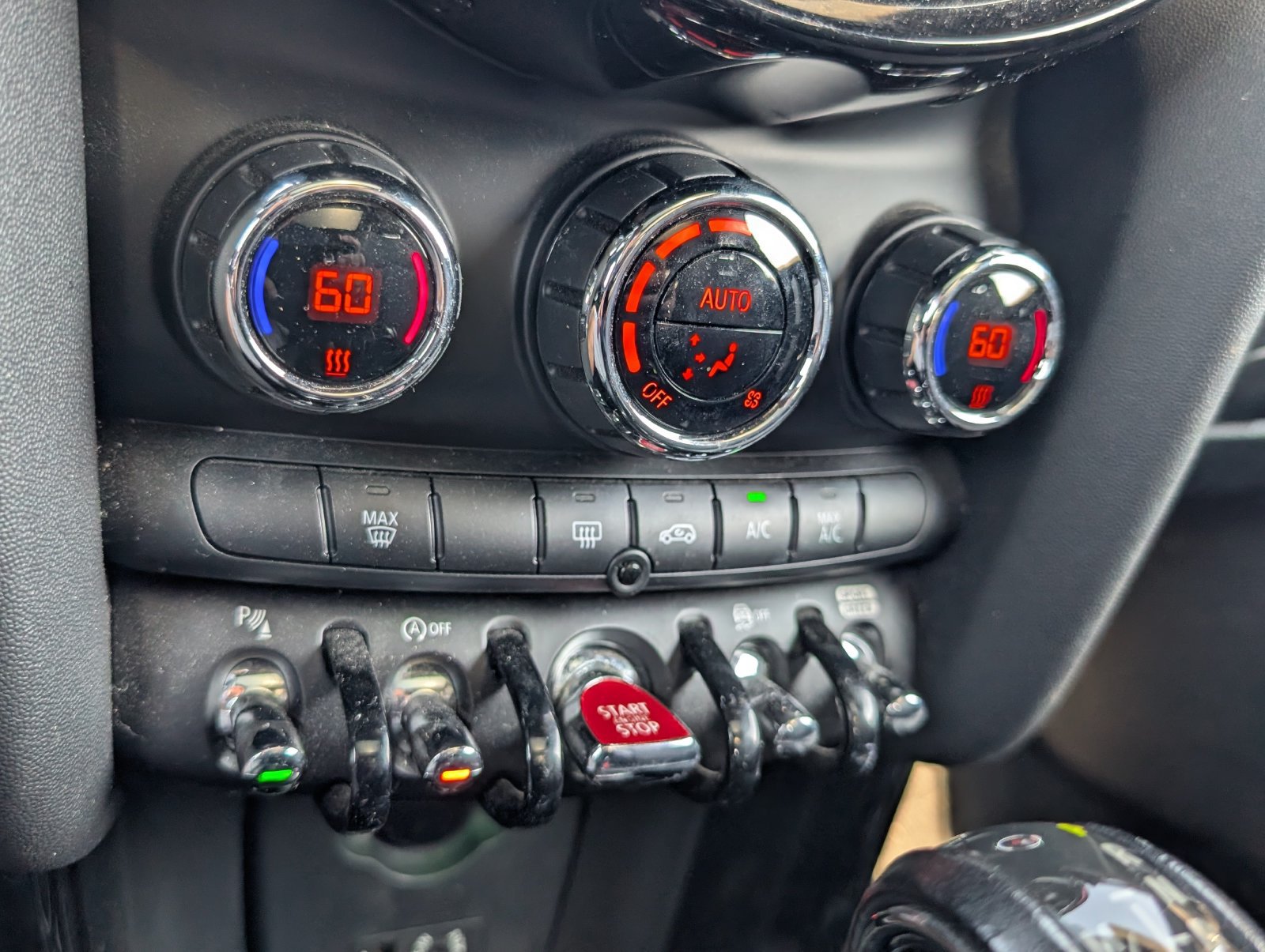 Used 2018 MINI Cooper S FWD image 13