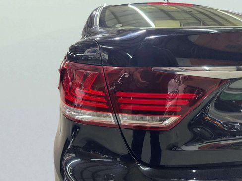 Used 2014 Lexus LS 460 image 55