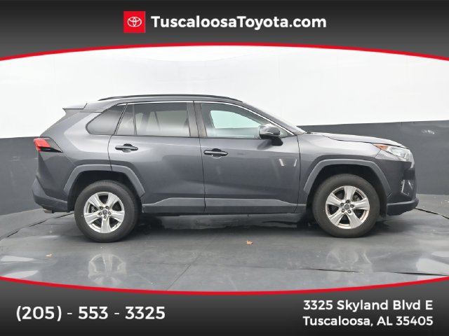 Used 2021 Toyota RAV4 XLE FWD image 1