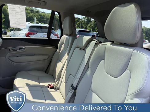 Used 2023 Volvo XC90 B6 Plus w/ Protection Package Premier AWD/4WD image 22