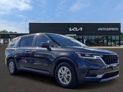 Used 2022 Kia Carnival LX