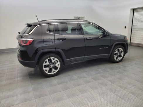 Used 2018 Jeep Compass Limited w/ Navigation Group FWD image 10