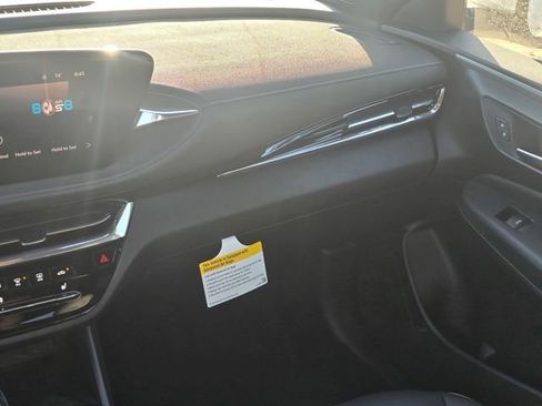 New 2026 Buick Envista Avenir image 16