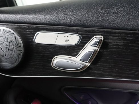 Used 2021 Mercedes-Benz GLC 300 GLC 300 w/ Multimedia Package image 37