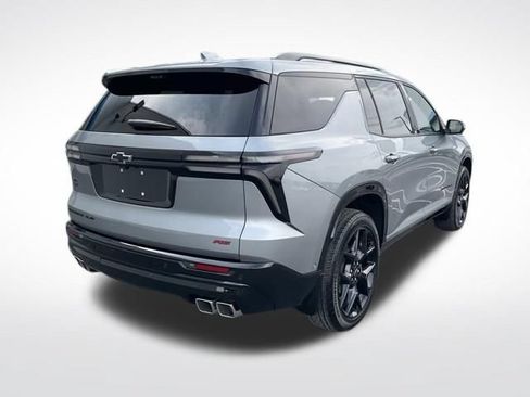 Used 2026 Chevrolet Traverse RS w/ LPO, Floor Liner Package AWD/4WD image 17