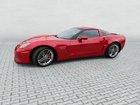 Used 2008 Chevrolet Corvette Z06 w/ Preferred Equipment Group RWD image 4