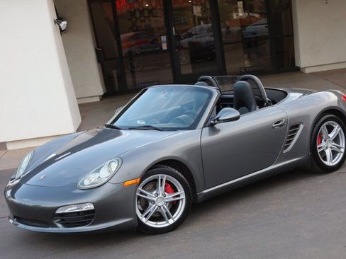 Used 2010 Porsche Boxster S RWD image 4