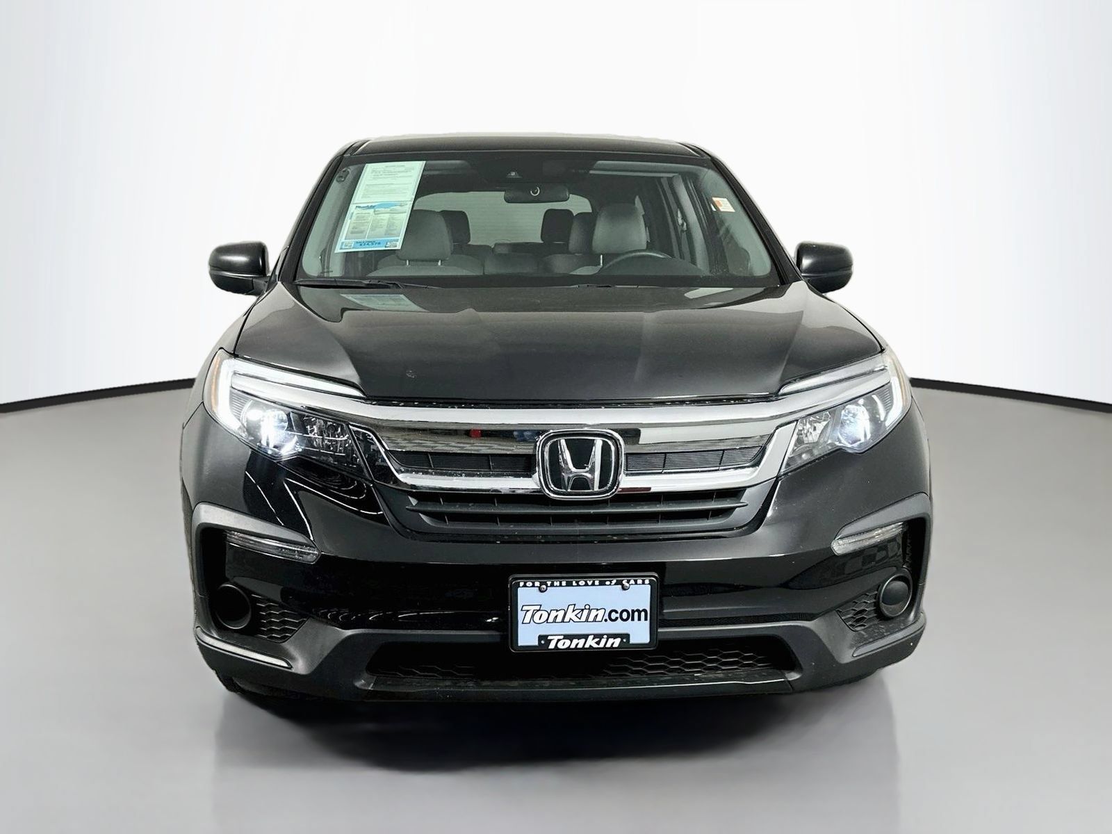 Used 2019 Honda Pilot LX image 2