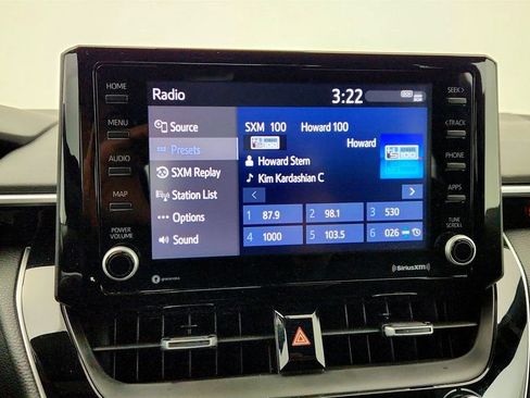 Used 2022 Toyota Corolla SE image 18