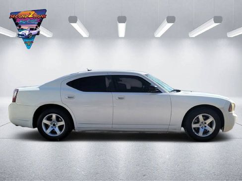 Used 2008 Dodge Charger SE RWD image 3
