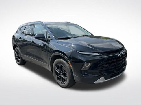 Used 2024 Chevrolet Blazer LT w/ Convenience Package AWD/4WD image 8