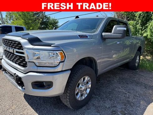 Used 2023 RAM 2500 Big Horn w/ Level 1 Equipment Group AWD/4WD image 2