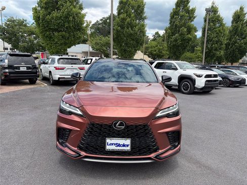 Used 2024 Lexus RX 500h F Sport w/ Cold Area Package AWD/4WD image 7
