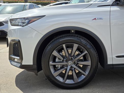 Certified 2025 Acura MDX A-Spec image 10