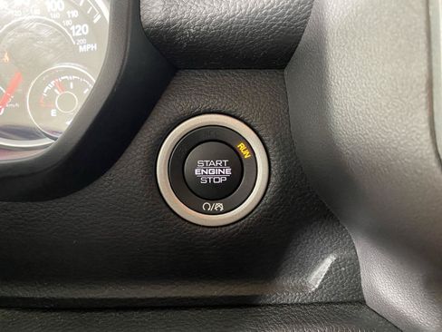 Used 2023 RAM 1500 Big Horn AWD/4WD image 14