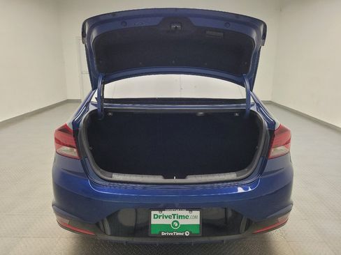 Used 2020 Hyundai Elantra Limited FWD image 29