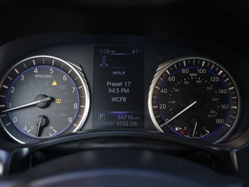 Used 2018 INFINITI Q60 3.0t Sport w/ Sensory Package 3.0T Sport image 34