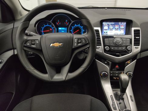 Used 2015 Chevrolet Cruze LT FWD image 22
