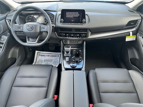 New 2026 Nissan Rogue SV image 10