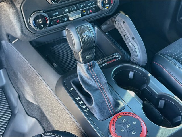 New 2026 Ford Bronco Raptor AWD/4WD image 32