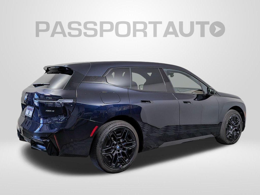 Used 2026 BMW iX xDrive45 w/ M Sport Package AWD/4WD image 7