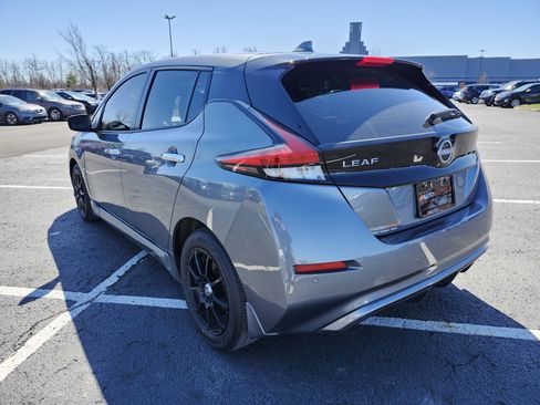 Used 2023 Nissan Leaf S image 14