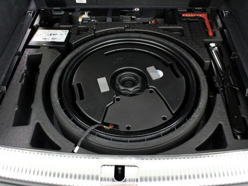 Used 2020 Audi SQ5 Premium Plus w/ Premium Plus Package image 88